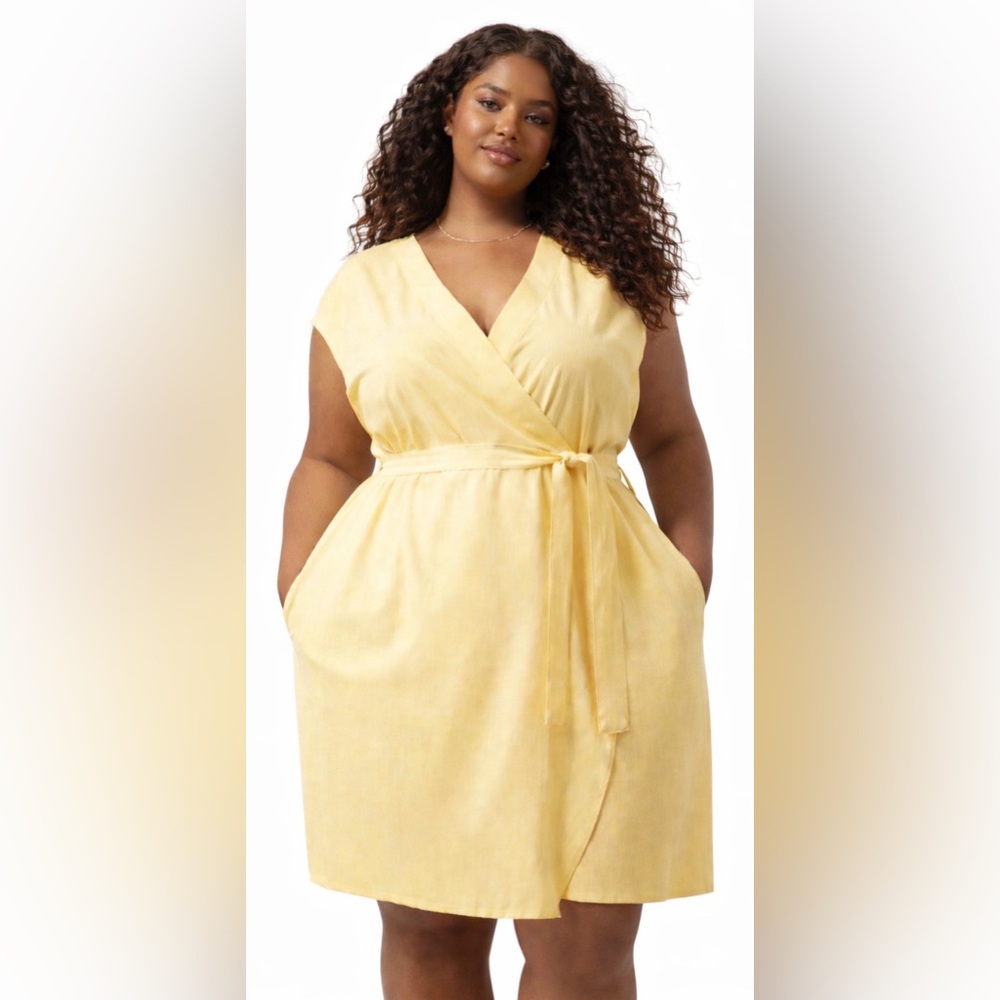 Athleta Newport Wrap Dress Butter Yellow Featherweight Belted Pockets Summer 1X